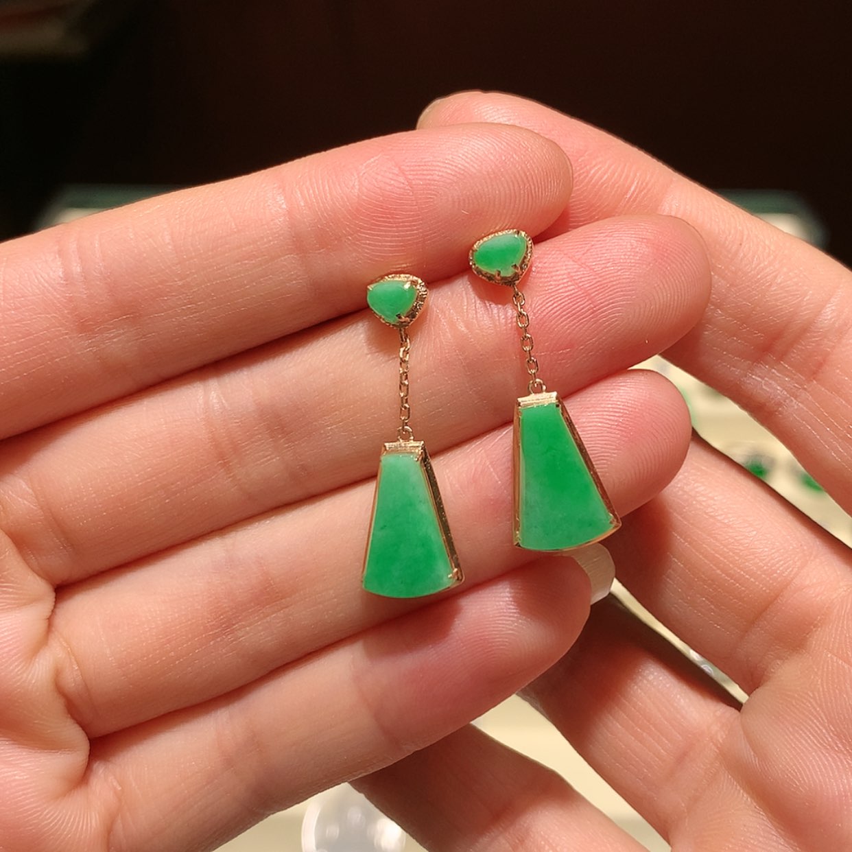 【闪购商品】翡翠耳饰18K金镶嵌缅甸a货翡翠