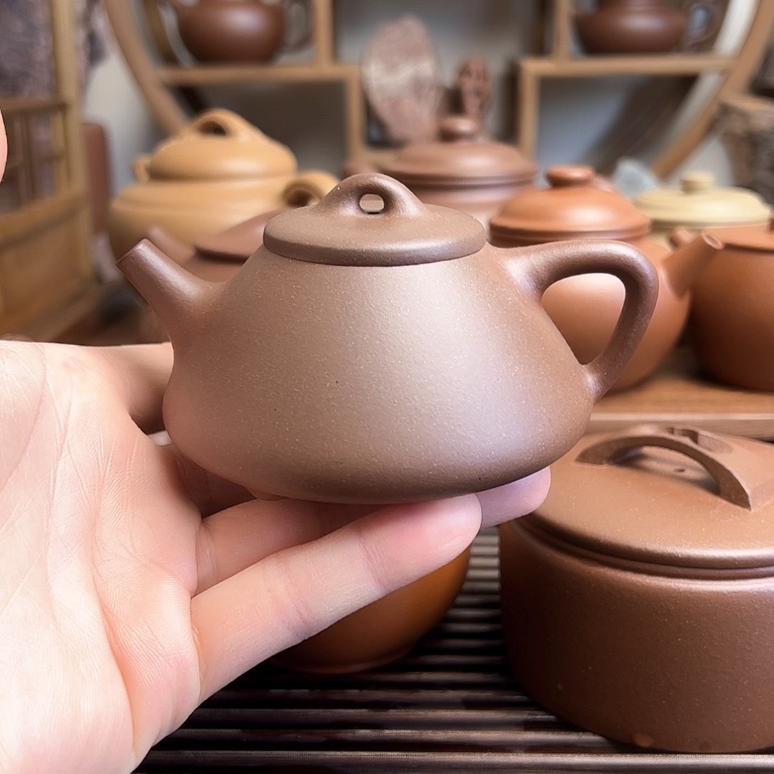 紫砂茶壶子冶石瓢150cc紫泥微瑕