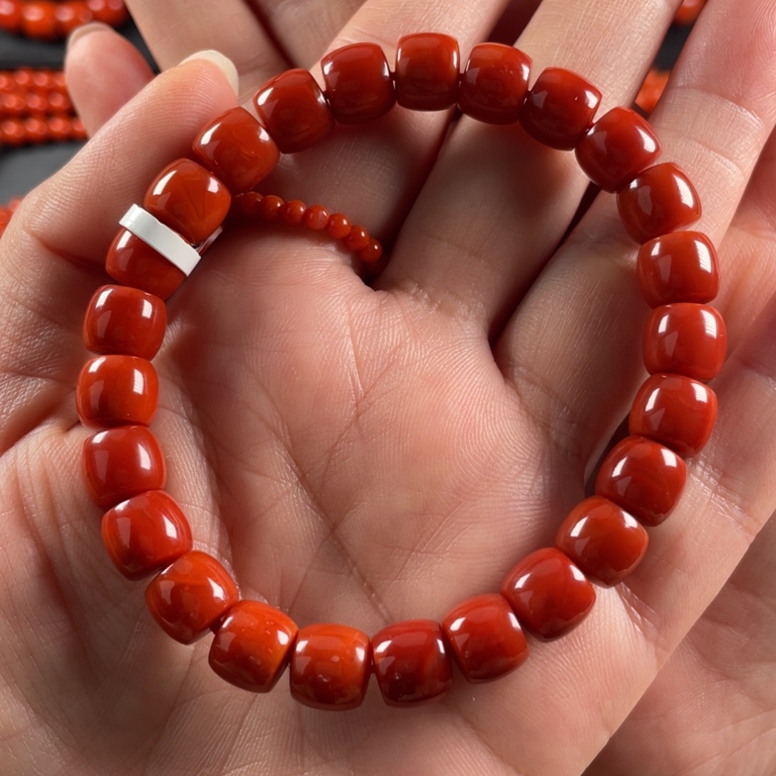 晓***汐南红玛瑙未镶嵌手链妞8