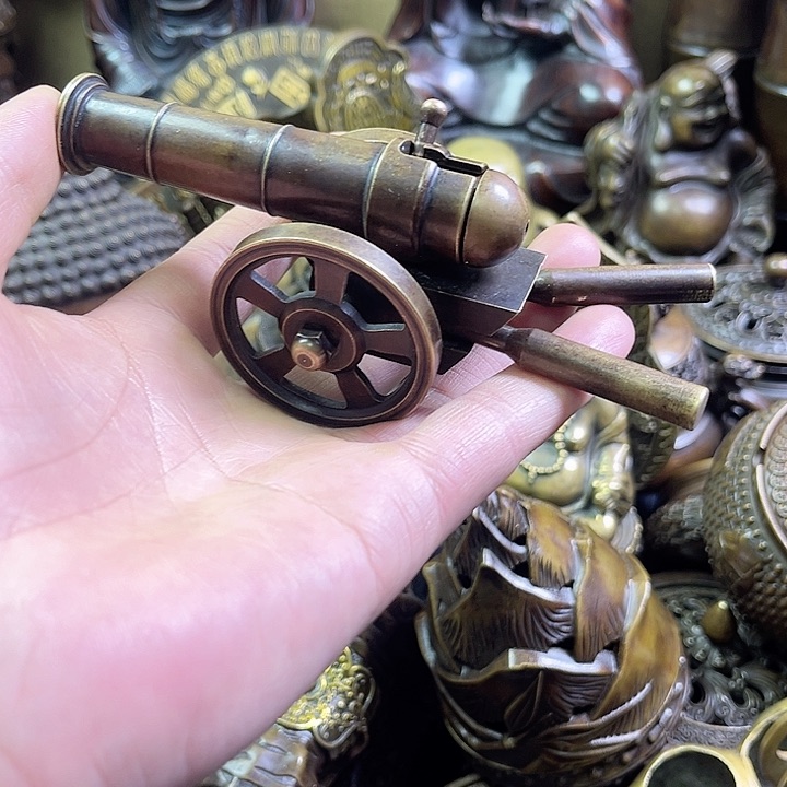 铜器856988999685589999