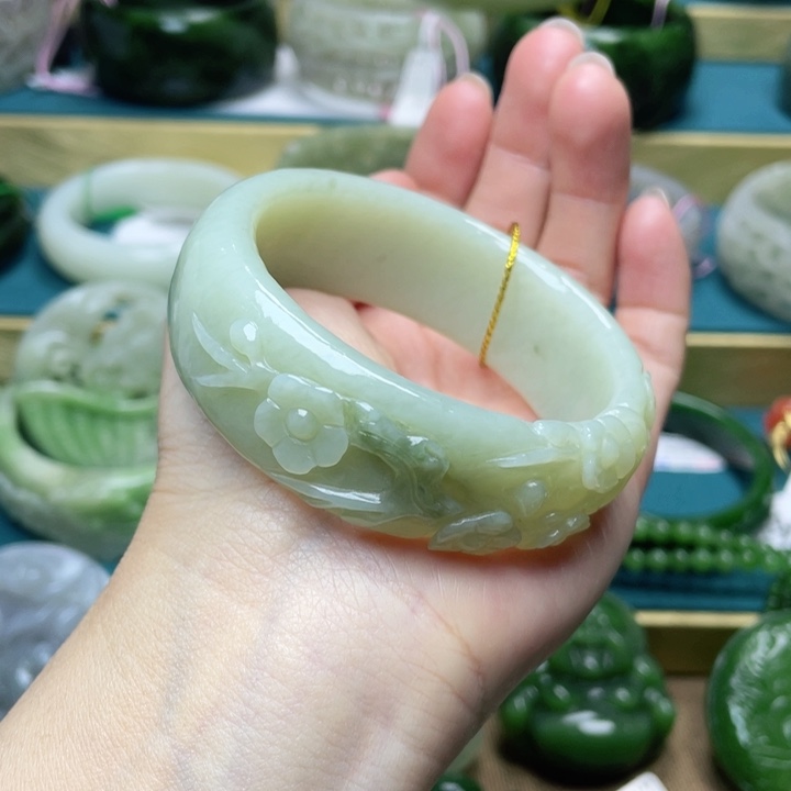 和田玉手镯54+圈口 编号33未镶嵌