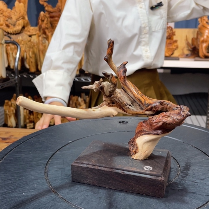 柏木（崖柏）随型摆件