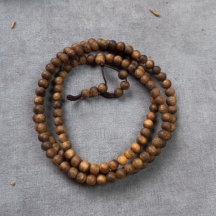 沉香手串1****月海南奇楠