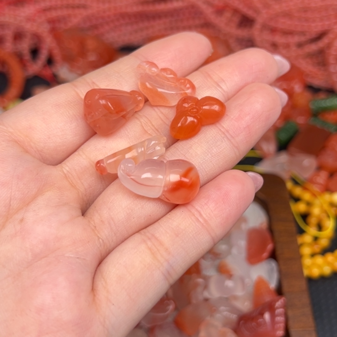 雨***洛南红玛瑙未镶嵌吊坠(不含链)