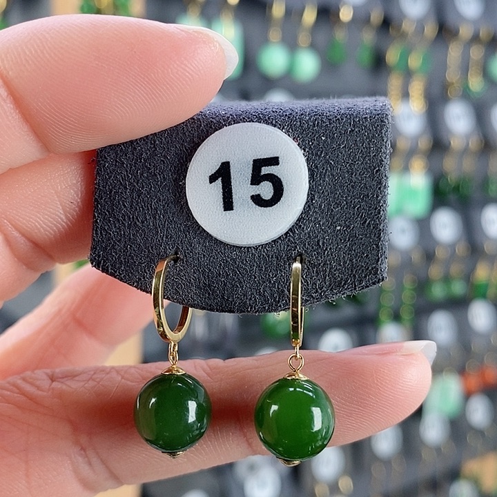 和田玉耳饰18K金镶嵌