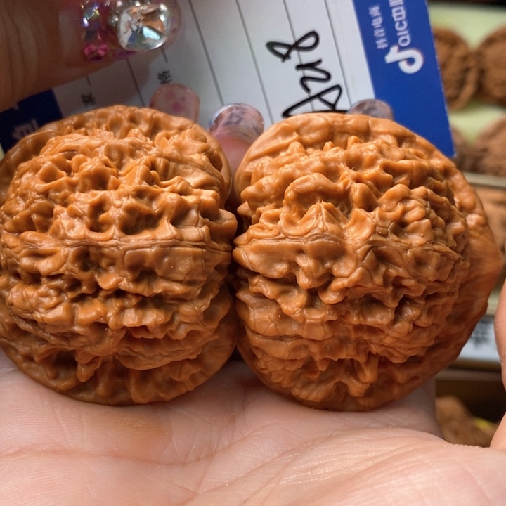 桃核吊坠大管帽大管帽