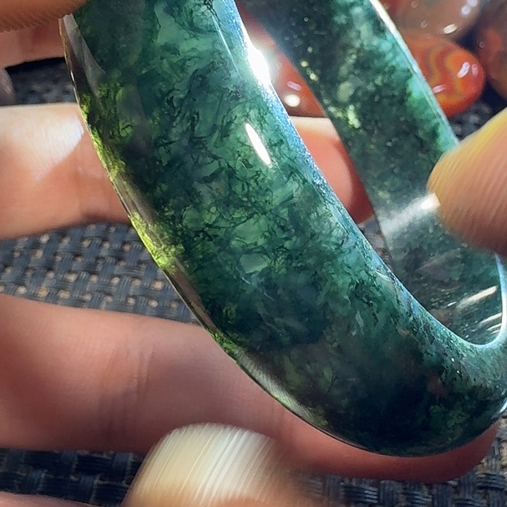 用***1玛瑙/玉髓未镶嵌颈饰