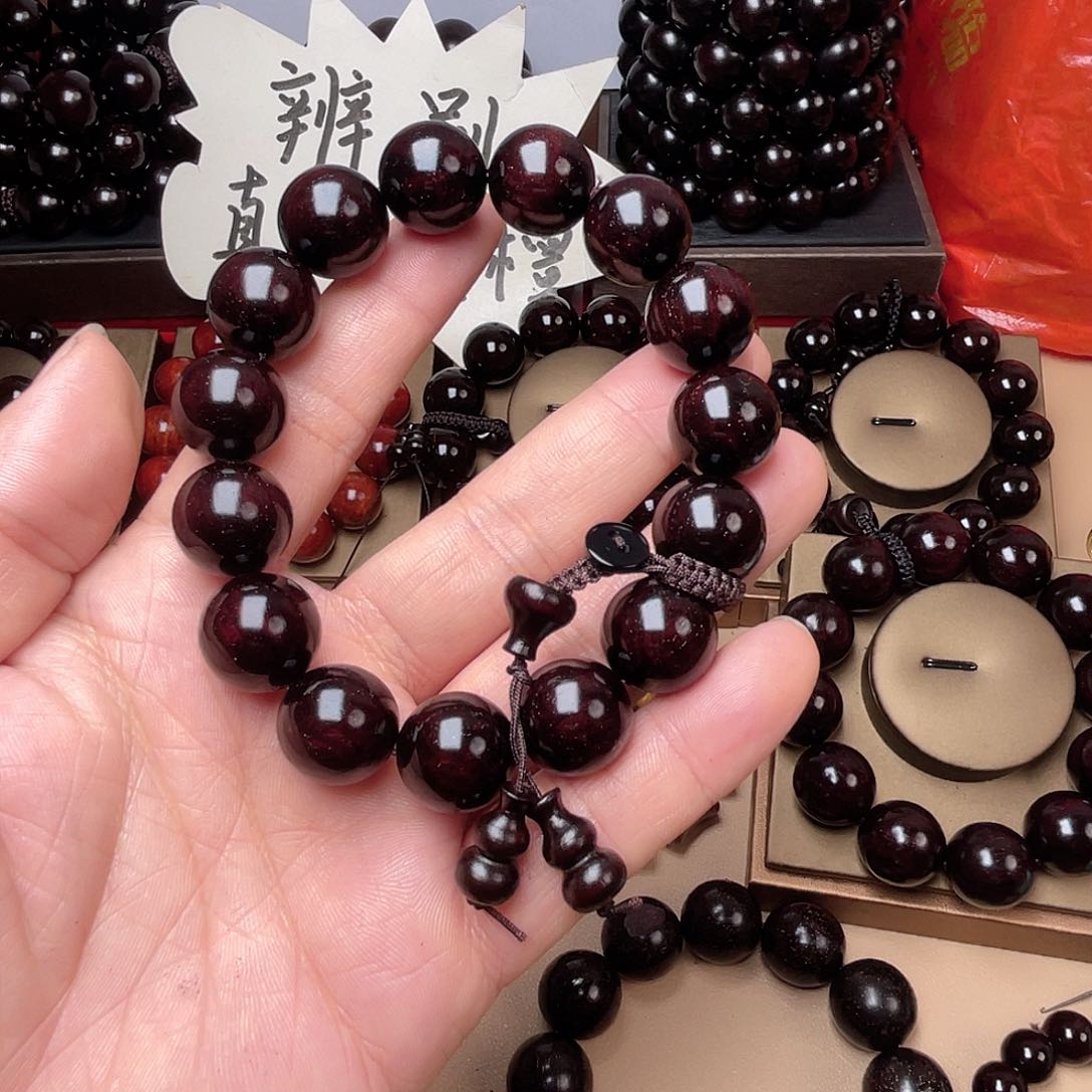 檀香紫檀（小叶紫檀）雙*1.5多金星