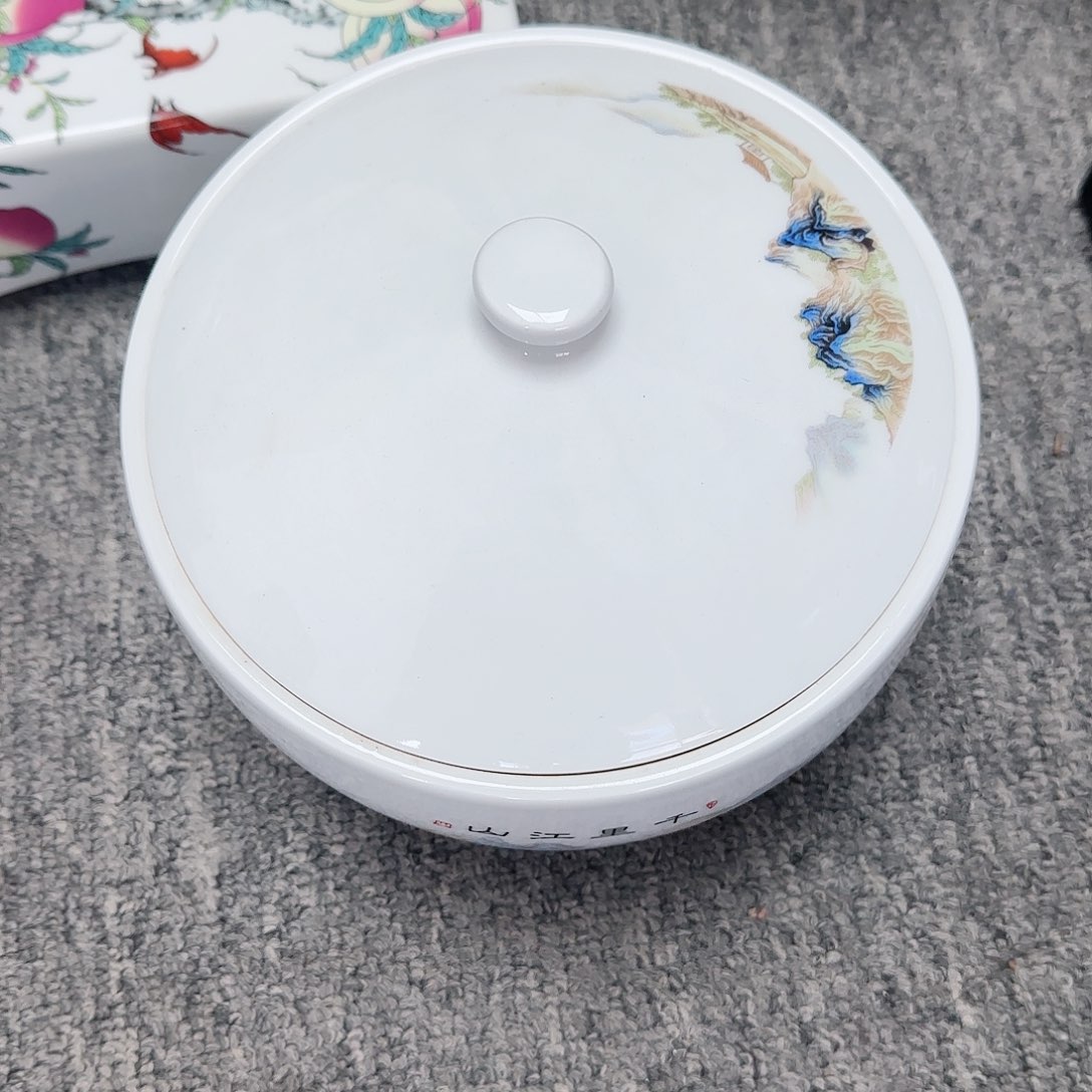 摆件瓷器的工艺技术水平
