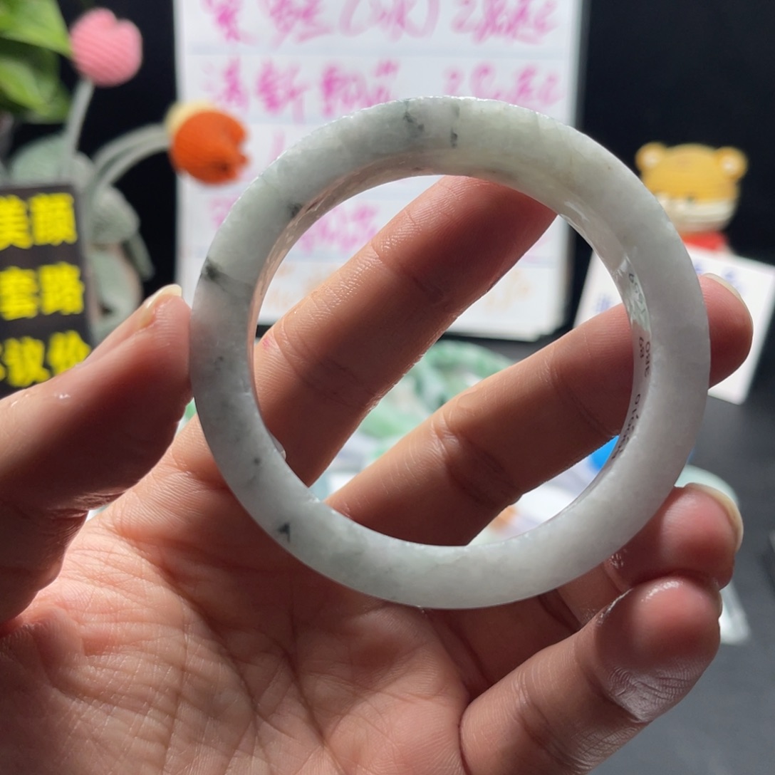 【闪购商品】定制翡翠手镯未镶嵌