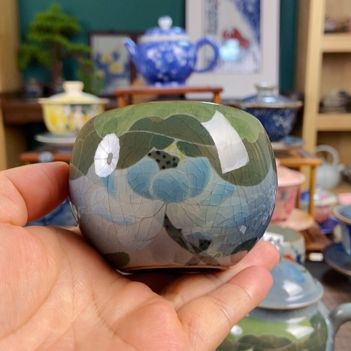 瓷片手工制作工艺精湛等特点
