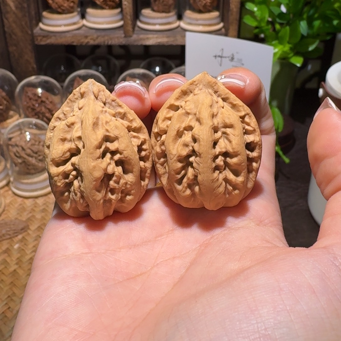 把件文玩核桃楸八棱