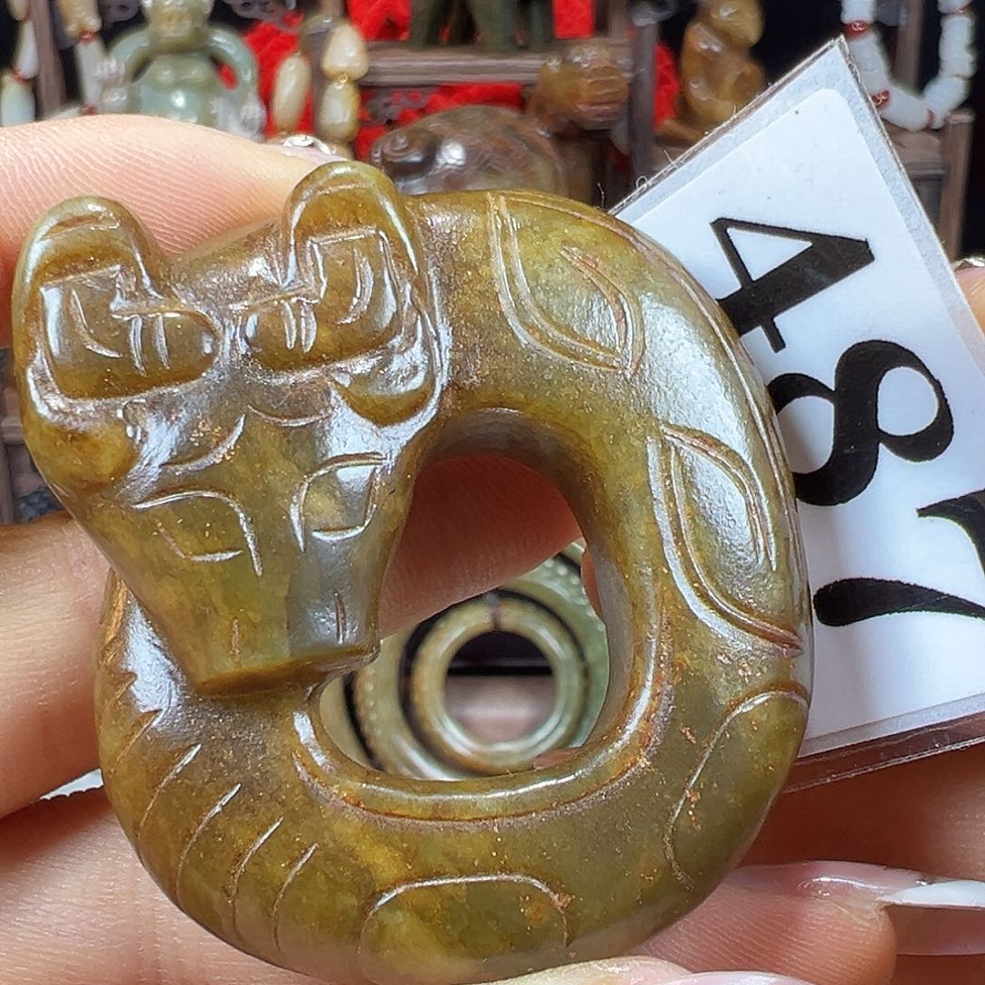 和田玉未镶嵌挂件