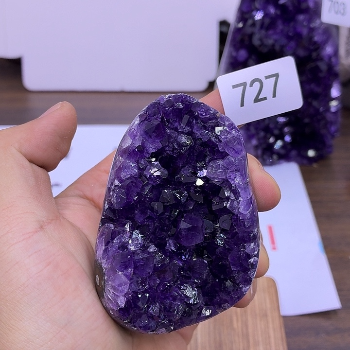 紫晶大型摆件（非配饰）未镶嵌