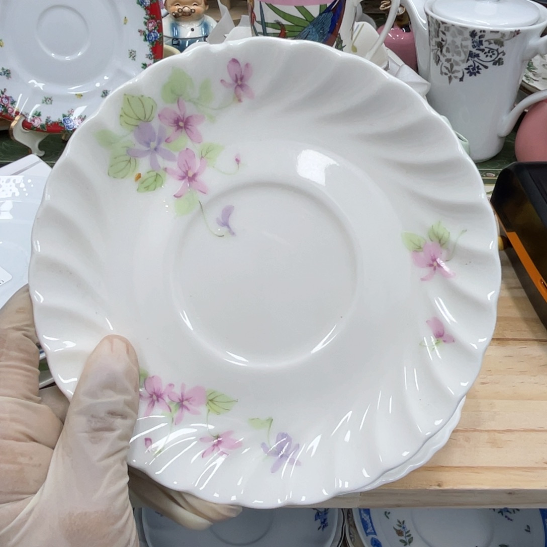 鹿屋家的美丽瓷器一****经