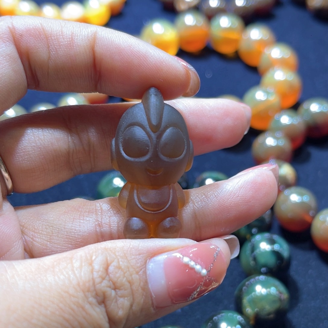 琥珀手链未镶嵌奥特曼