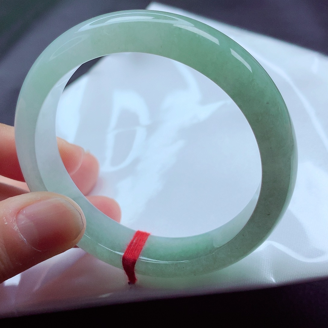 翡翠手镯未镶嵌55.2 圈