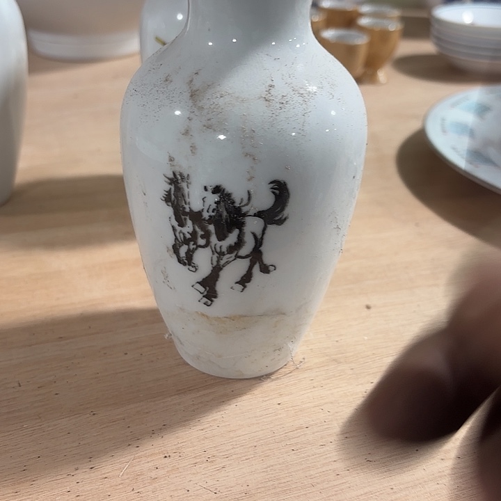 陶15公分小花瓶，小花瓶微瑕