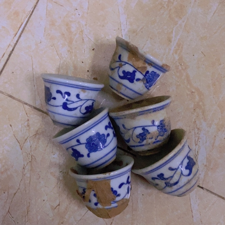 摆件6个芙蓉花小酒杯