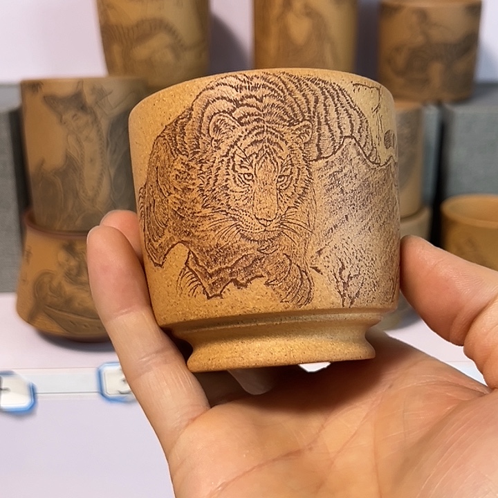 紫砂茶杯微**暖。。。。。