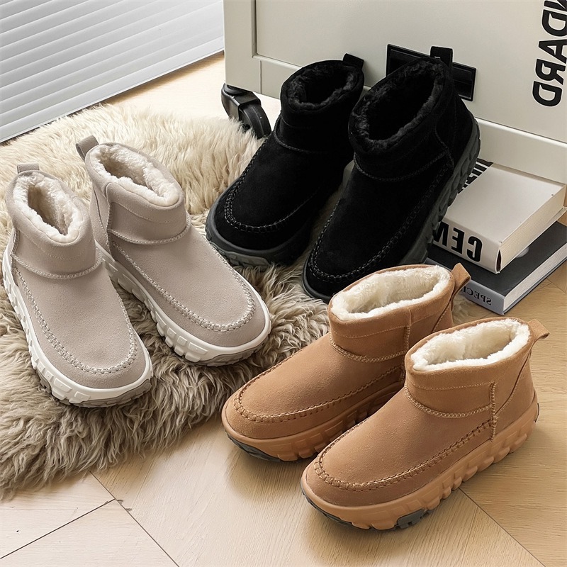 2025新款情侣秋冬雪地靴厚底英伦风复古增高轮胎鞋加棉加厚东北大