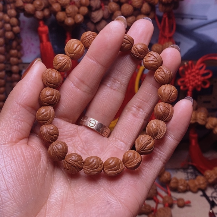 吊坠桃核龙纹桃枭