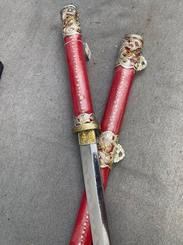 红色排珠大龙渊玉钢三色条子