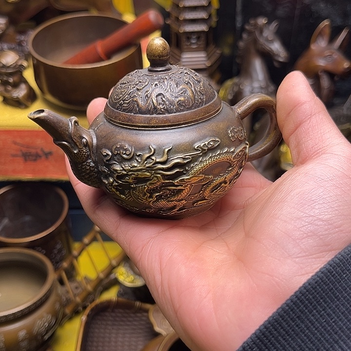 精美铜器点击下单