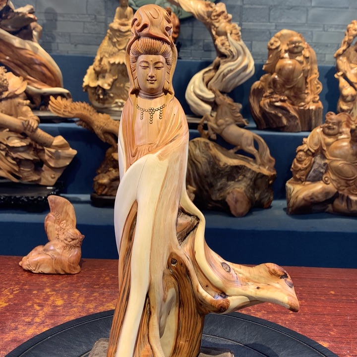 柏木（崖柏）根雕摆件