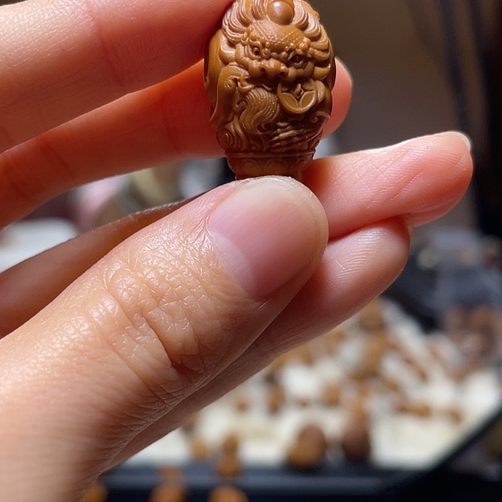 橄榄核手串/手链貔貅 三通