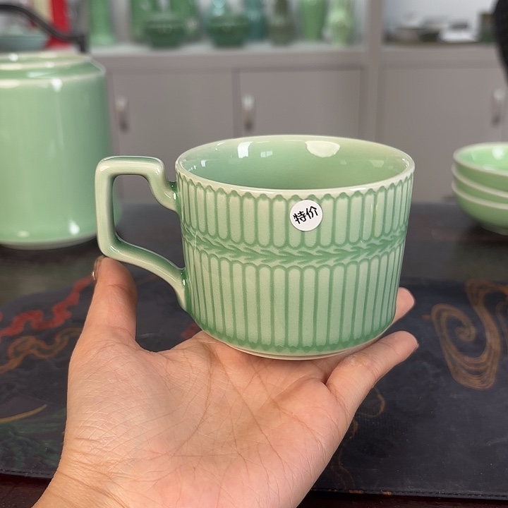 龙泉云间青瓷小米茶器