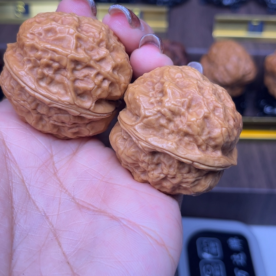 文玩核桃把件疙瘩纹39尺