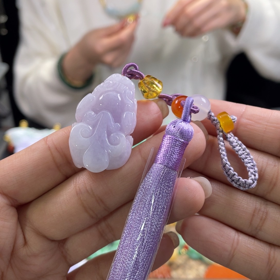 翡翠挂件未镶嵌代编织