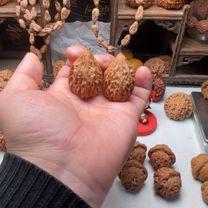 戏***染吊坠文玩核桃小鸡心28