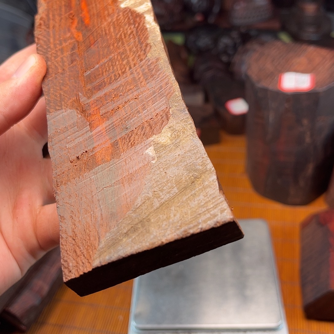 檀香紫檀（小叶紫檀）千层细水波