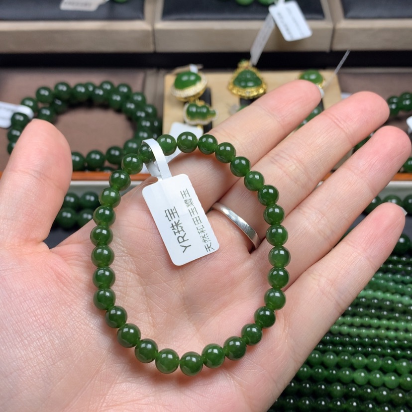 【闪购商品】和田玉（碧玉）手串未镶嵌新人福利6m