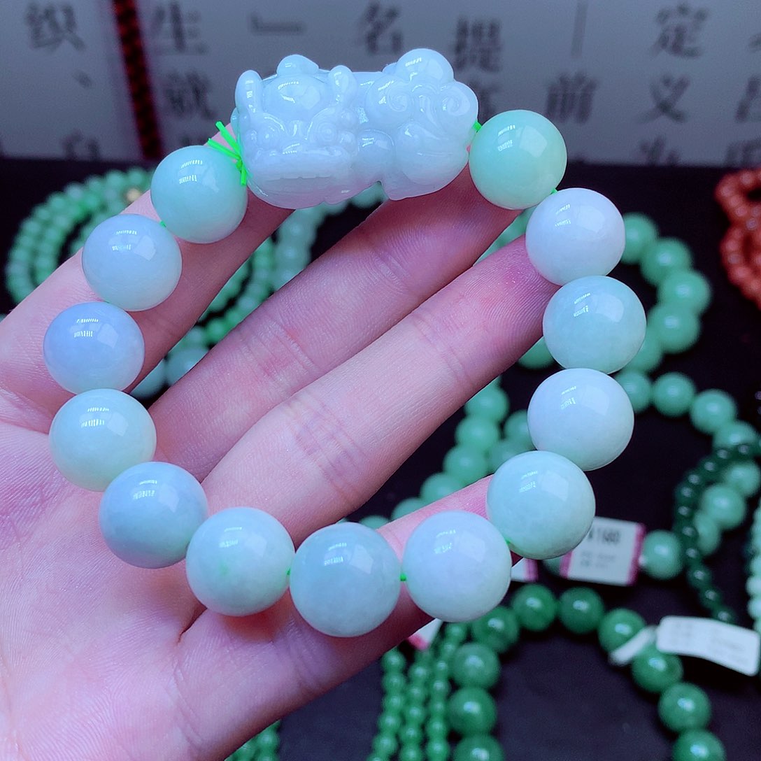 翡翠未镶嵌毛衣链