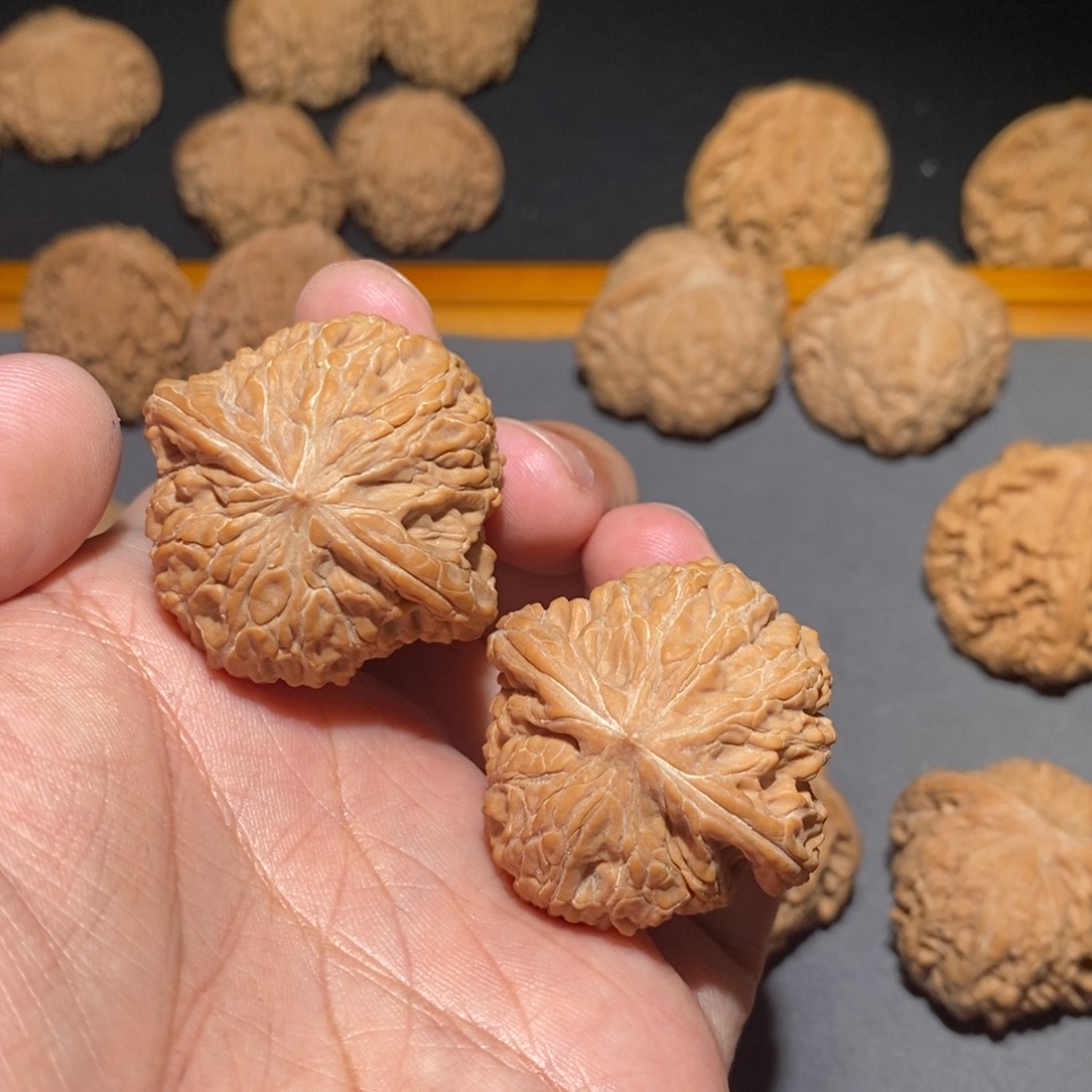 文玩核桃吊坠38球磨全品