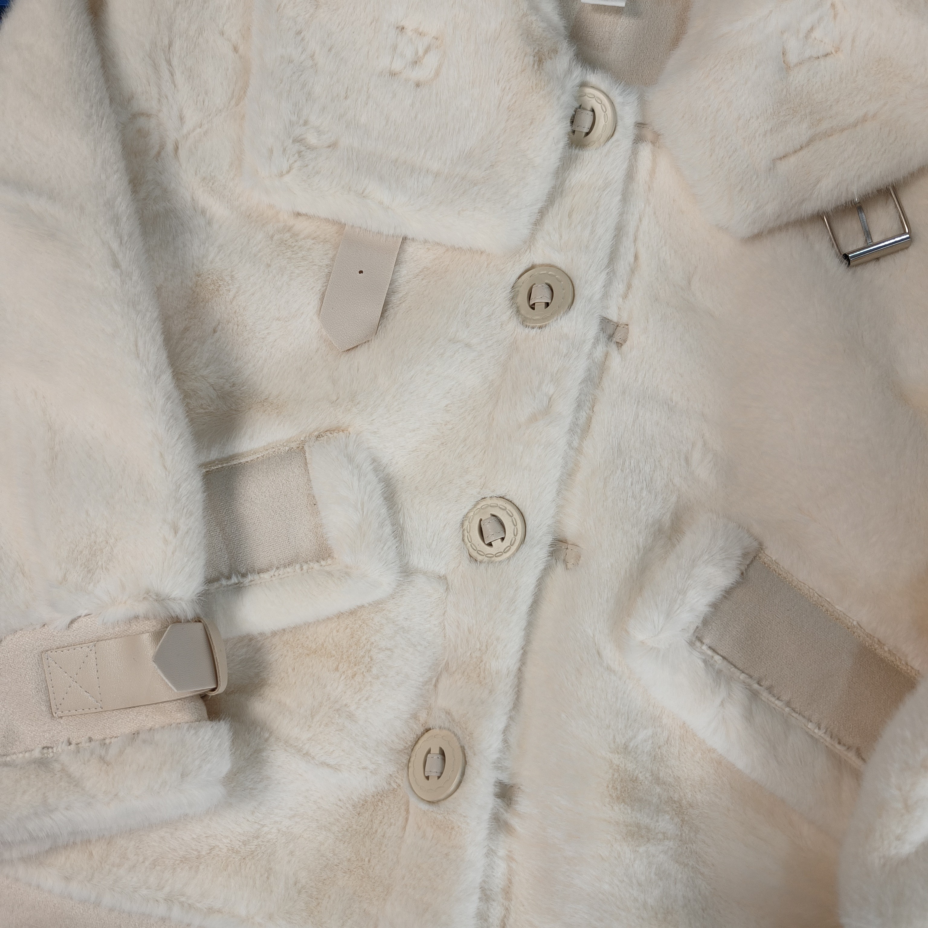 238255大童女款秋冬外套