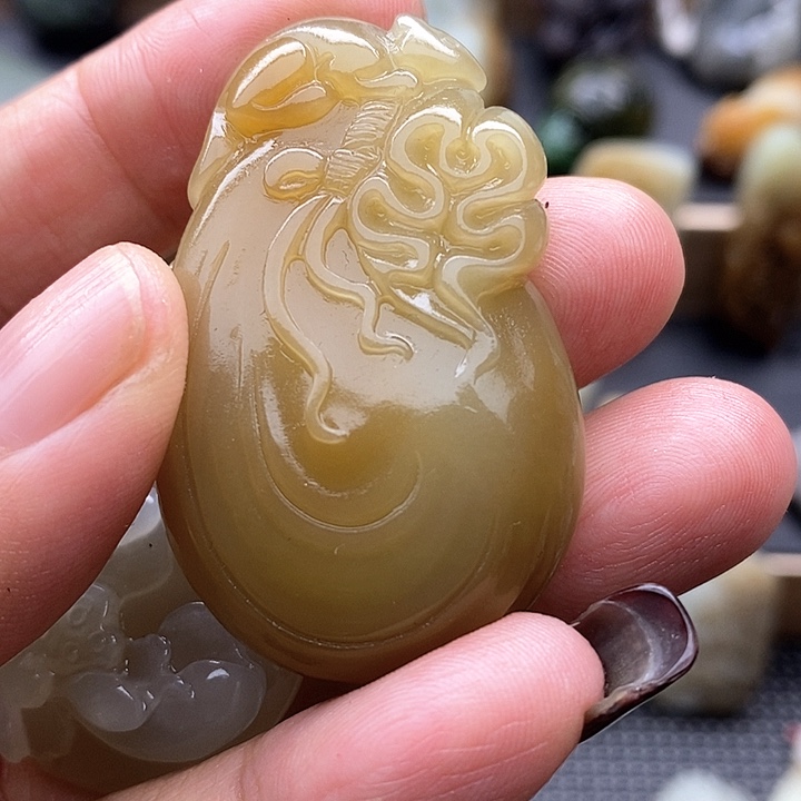 颈饰未镶嵌和田玉（糖玉）南**偌