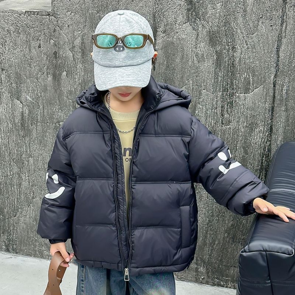 新款秋冬儿童连帽短款男女童加厚保暖外套中小大童防寒服