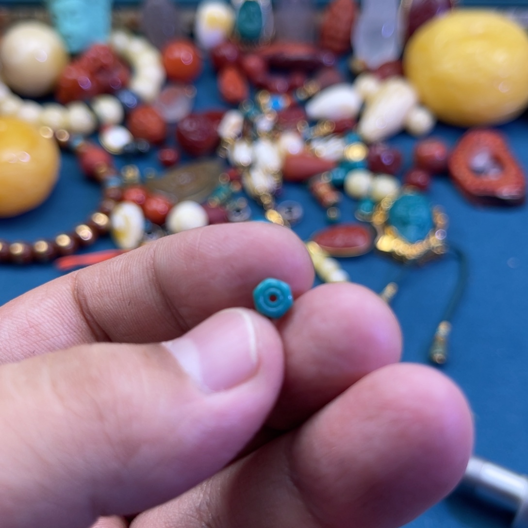 绿松石未镶嵌珠宝奇石130