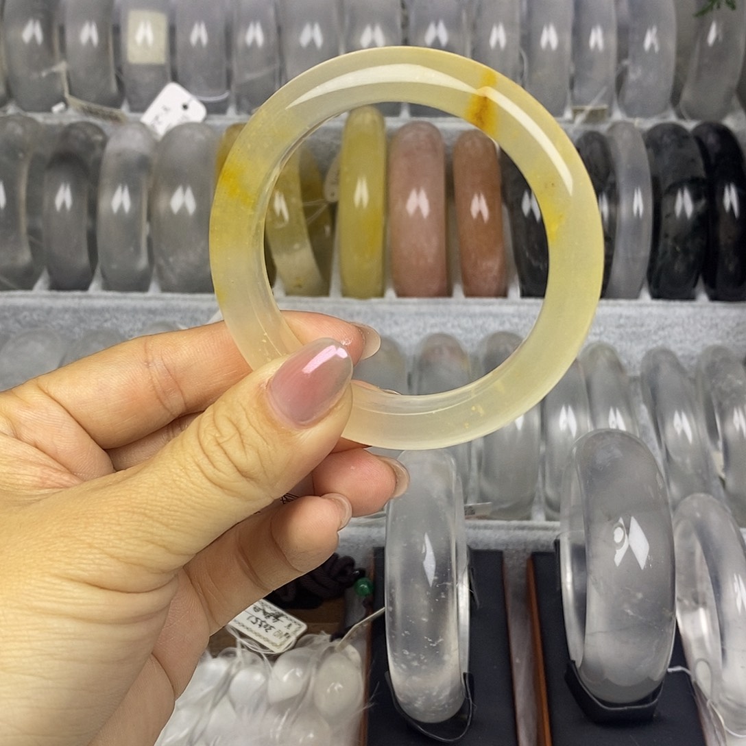 石英质玉未镶嵌手镯54.6冰透桂花9232