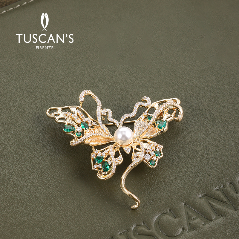 TUSCAN'S 铜合金合成锆石胸针 轻奢金色百搭优雅蝴蝶精致复古