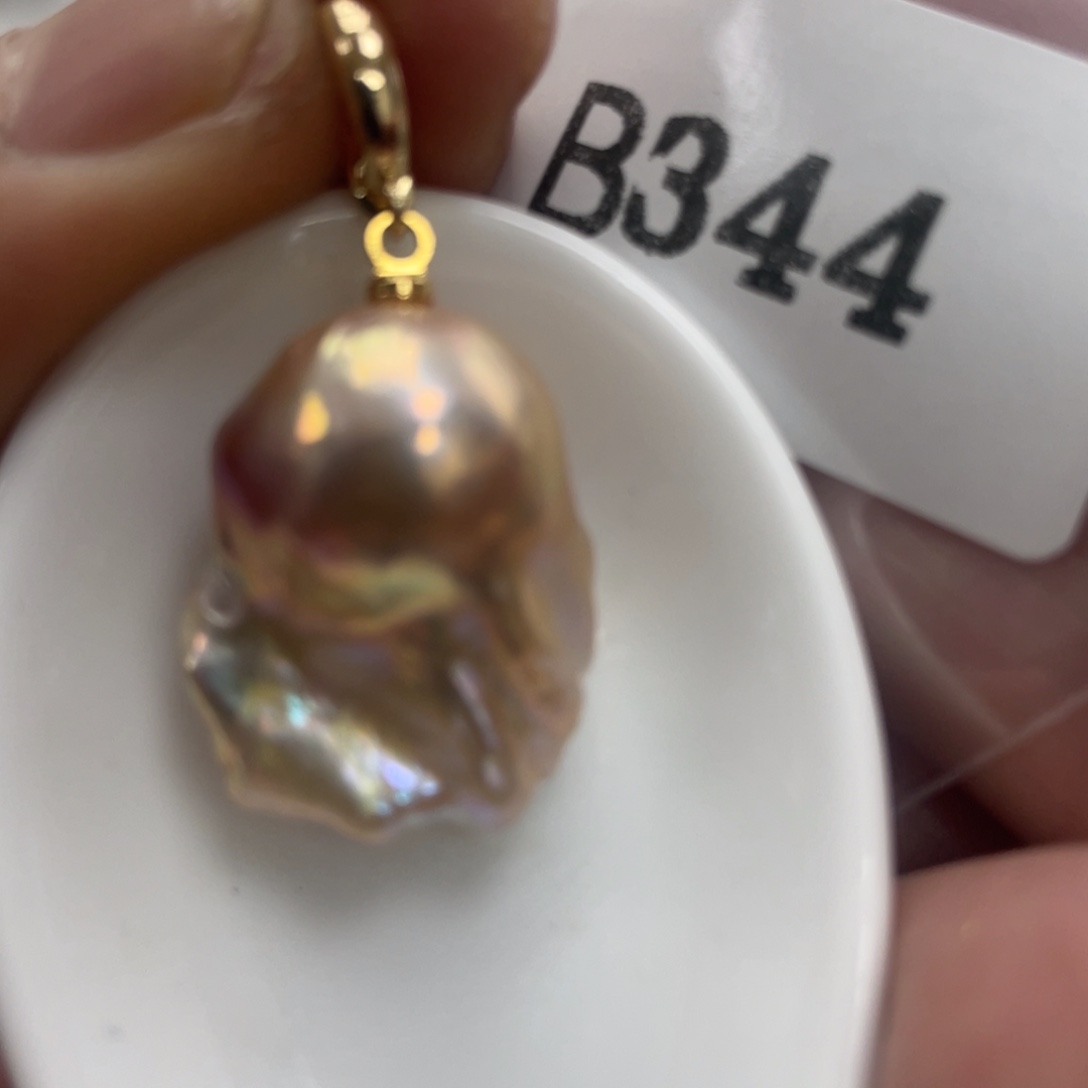 淡水珍珠颈饰未镶嵌