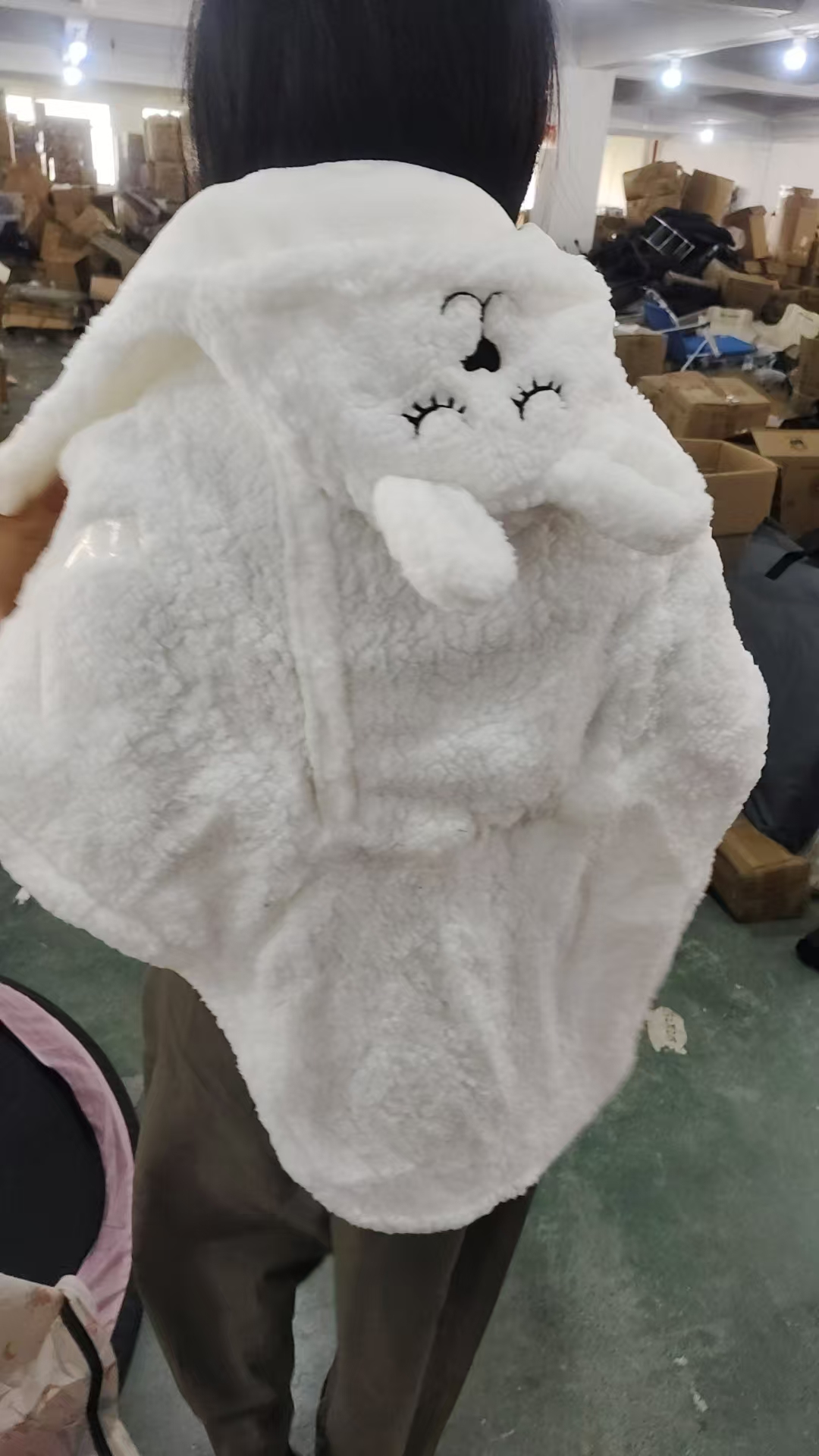 白色小孩帽子包被 发1