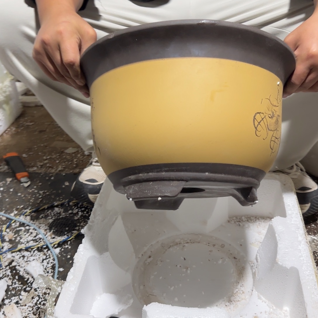 紫砂花盆瑕疵和瑕疵