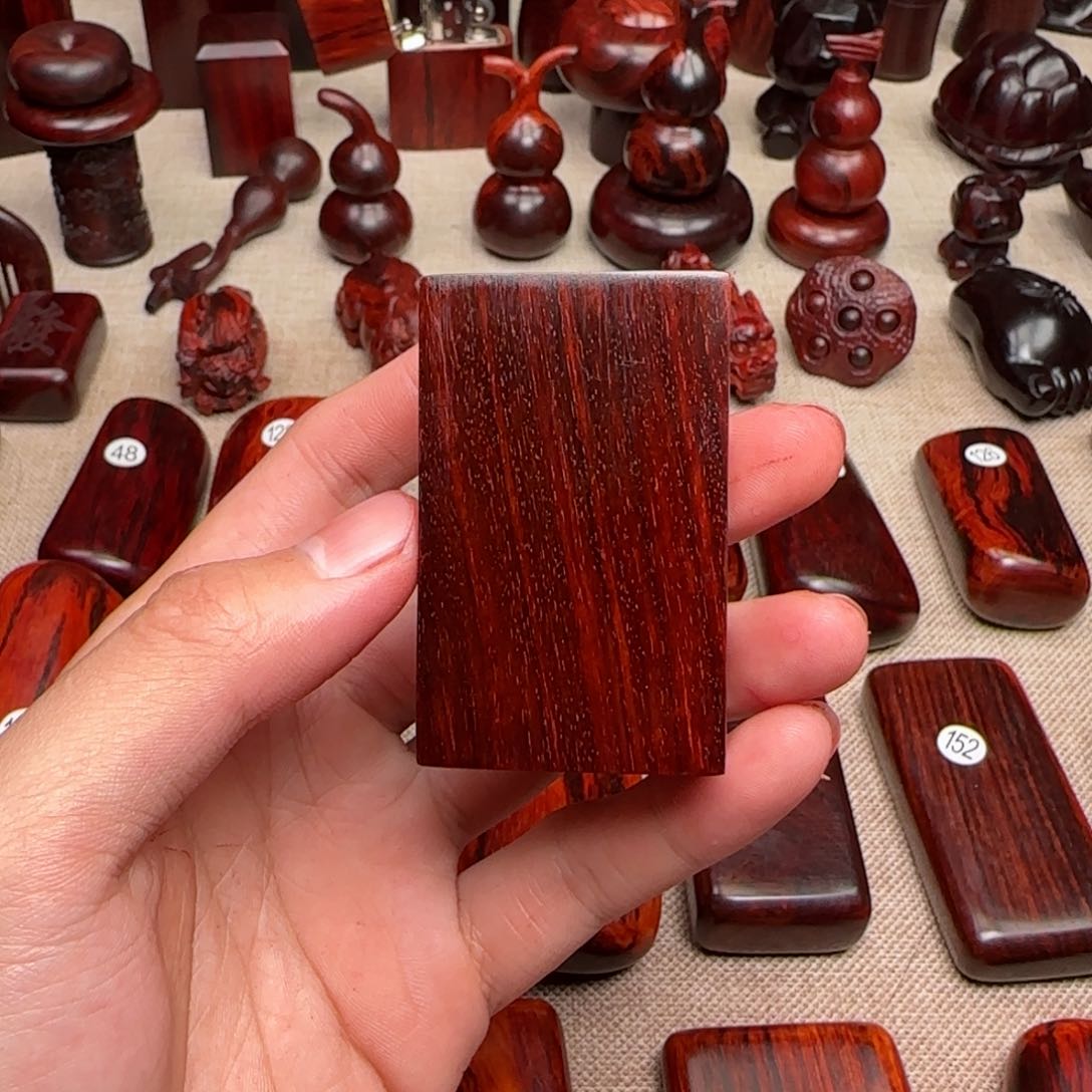 檀香紫檀（小叶紫檀）