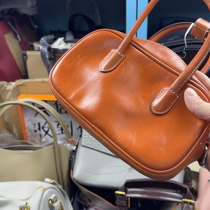 小牛皮水牛皮反绒皮牛皮小牛皮（革）水牛皮（革）