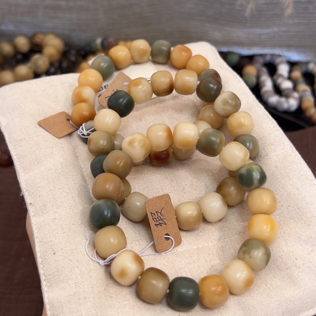 吊坠菩提根/象牙果十里丹桂14微瑕